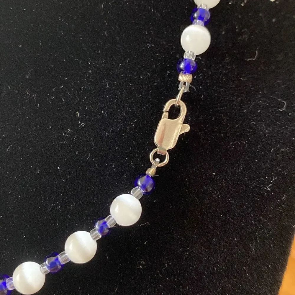 Beaded necklace - Picture 3 of 3